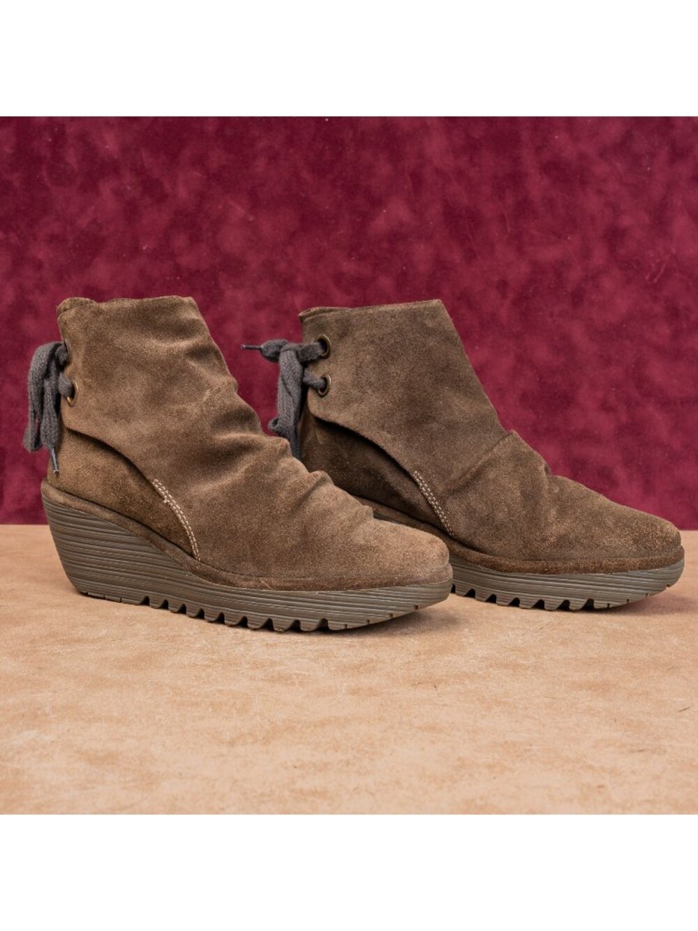 Fly London Wmn Yama Green Suede Back Lace-up Wedge Boots 10US EUR 40